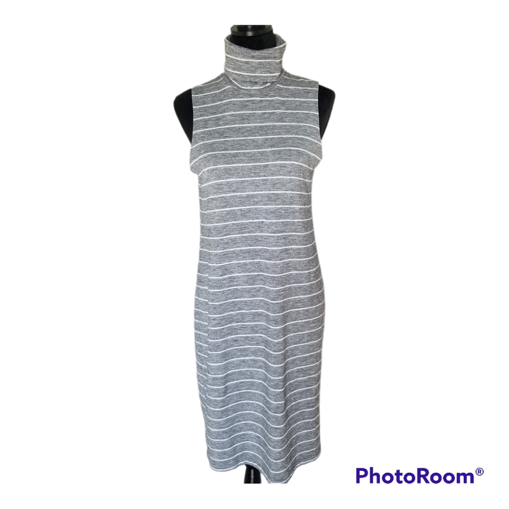 Old Navy Sleeveless Dress~small